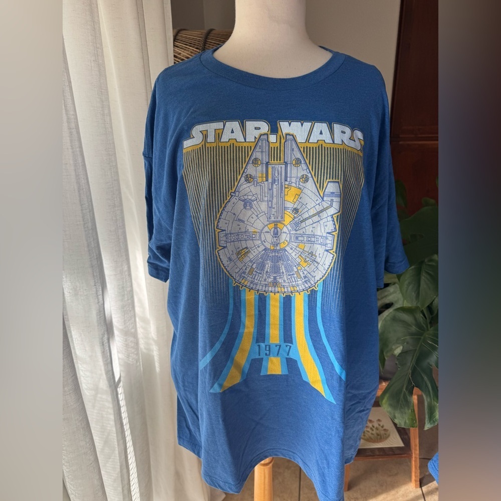 Star‎ Wars Blue Graphic Mens  T-Shirt marvel Disney Disneyland